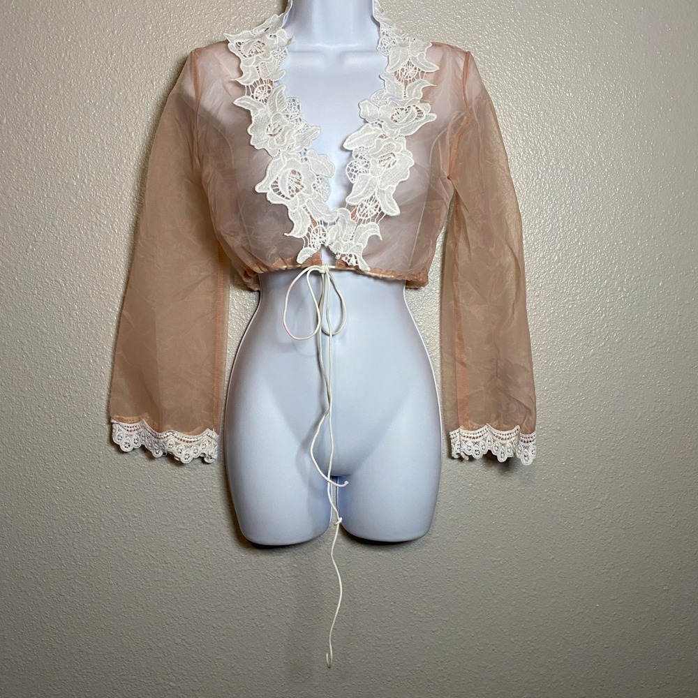 New with Flaw Pink Lace Bolero M Sheer Feminine Romantic Coquette Girly Summer